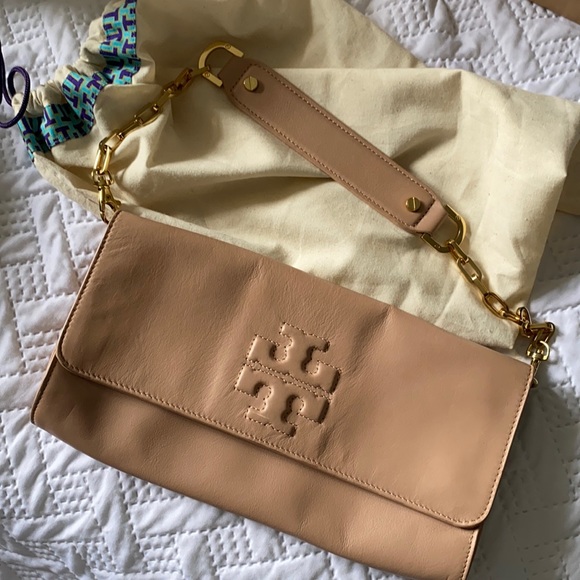 Tory Burch Handbags - Authentic Tory Burch Clutch